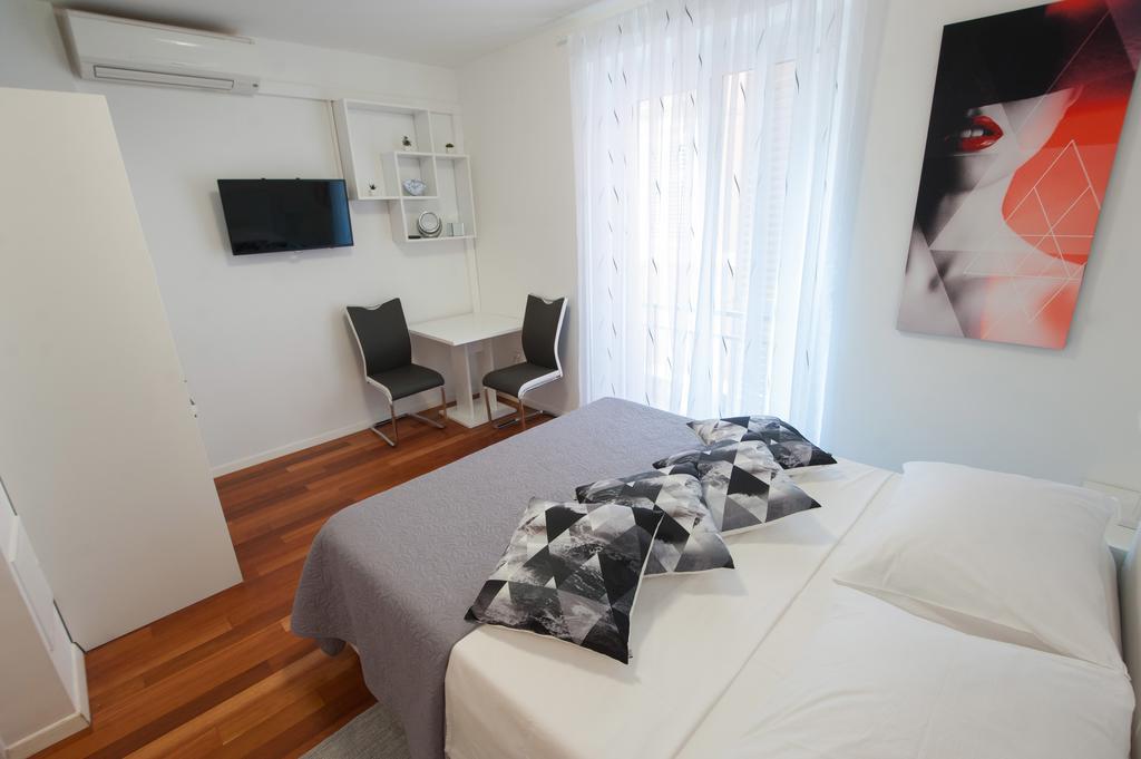 Room Mare Zadar Bagian luar foto
